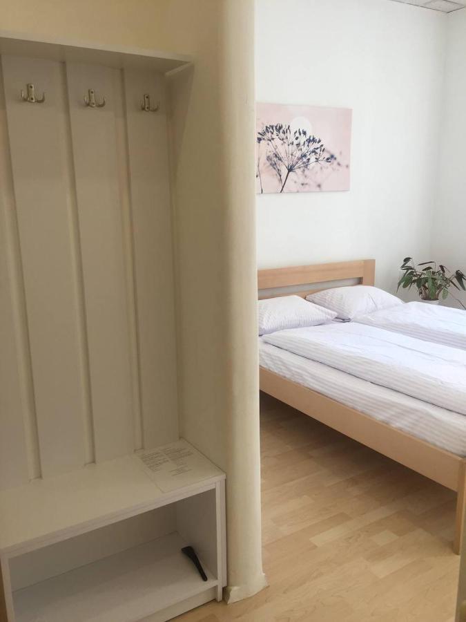 Apartaments Simsim Lviv Bagian luar foto