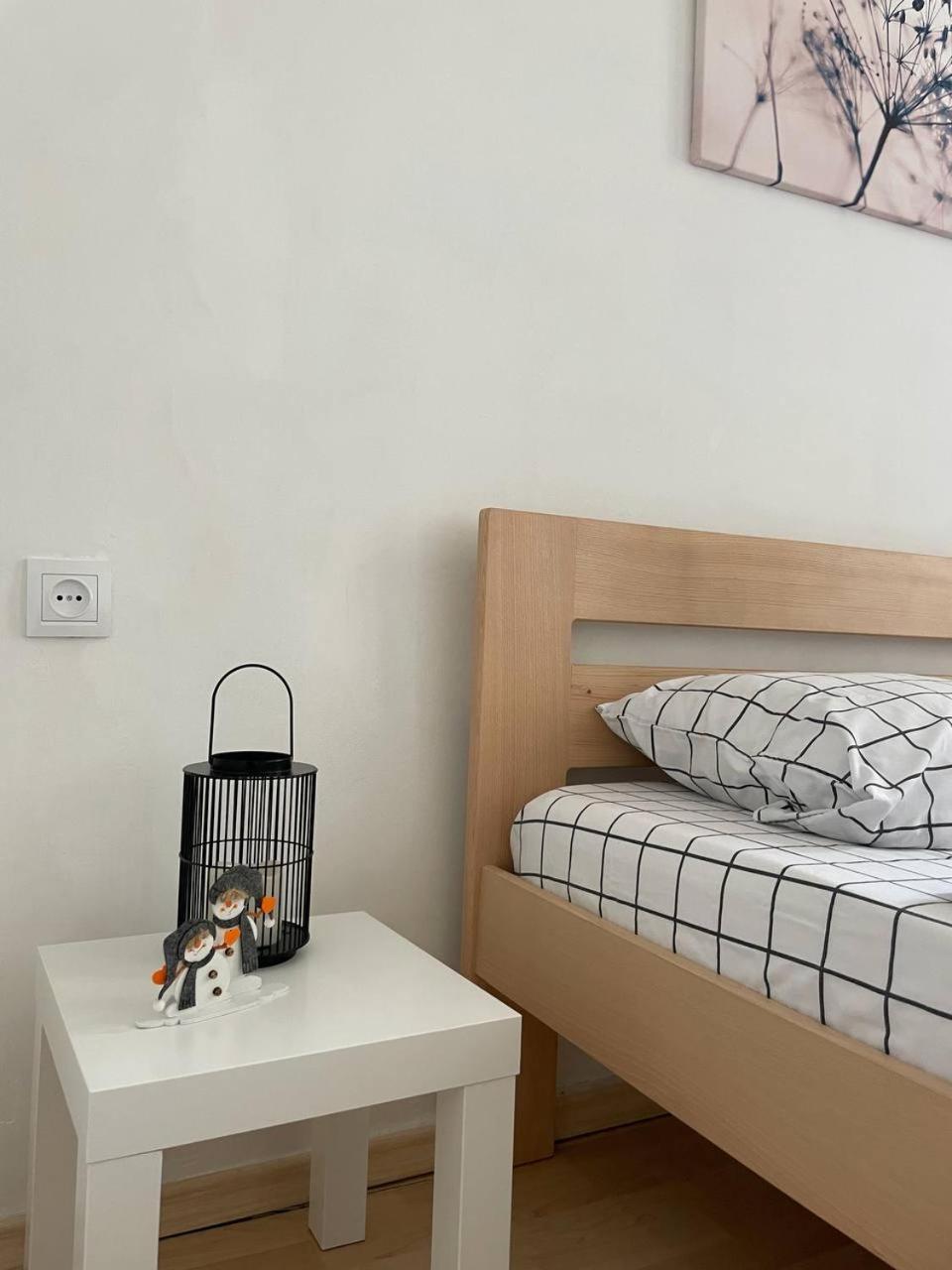 Apartaments Simsim Lviv Bagian luar foto